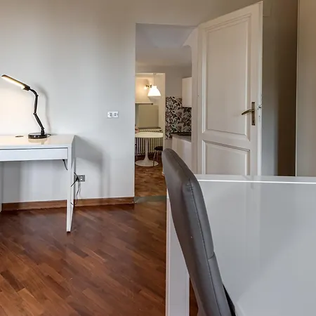 Apartamento Casa Delle Rose - *